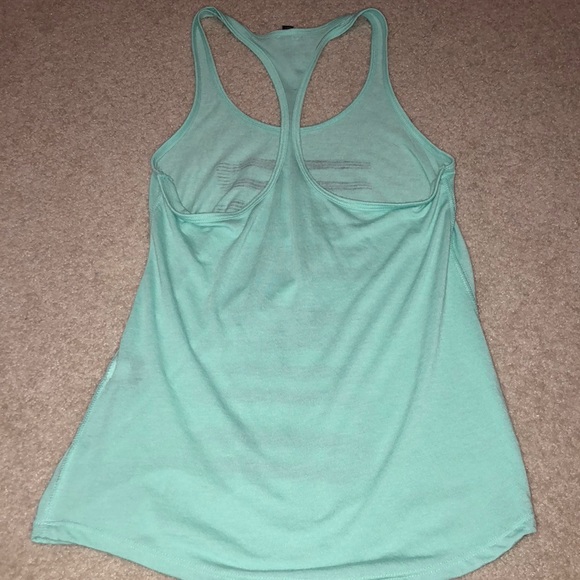 Run Wild Blue Loose Tank - Picture 3 of 3